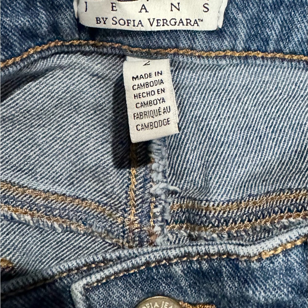 Sofia by Sofia Vergara Blue Jean Shorts Distressed Denim - Picture 2 of 3